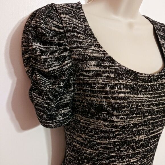 Forever 21 Shirred Sleeve Bodycon Sweater Dress Black Beige Small - Picture 2 of 10